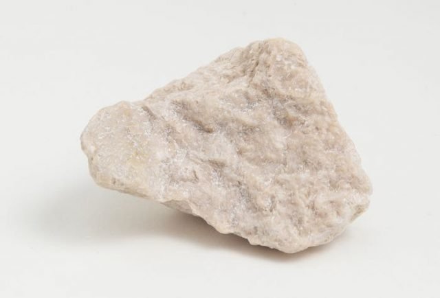 Raw talc mineral